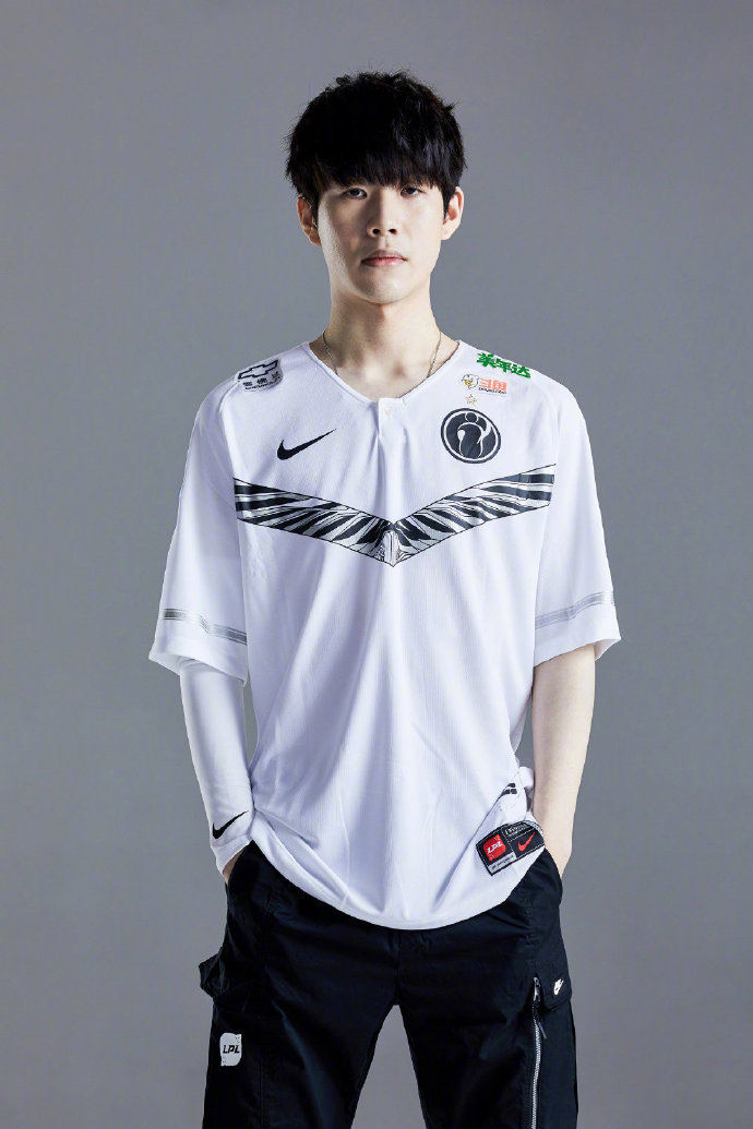 阿P经典整活：我准备去DK接班Khan了