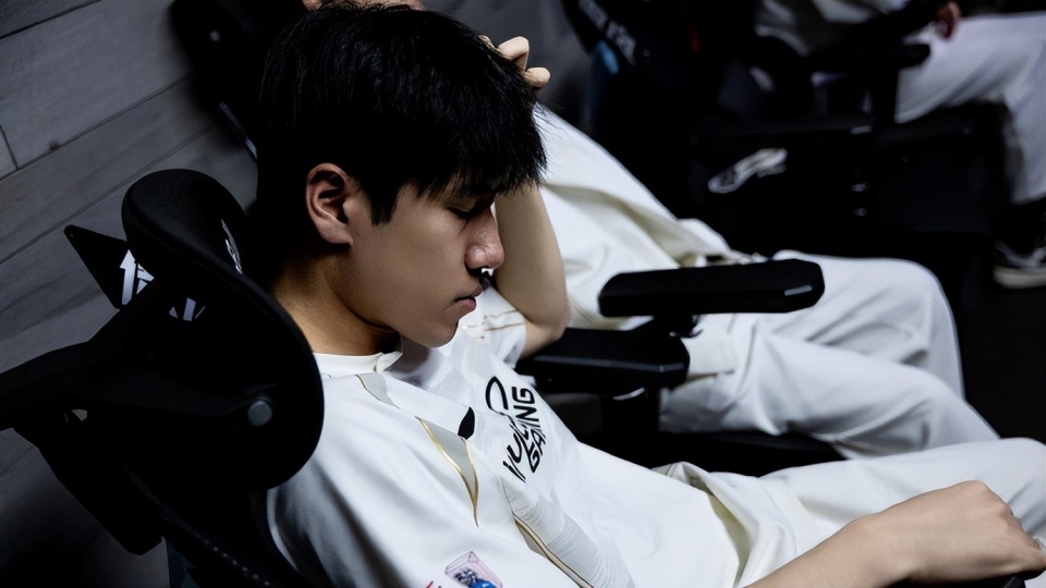 Faker：入选名人堂，最重要的标准依然是职业生涯和实力