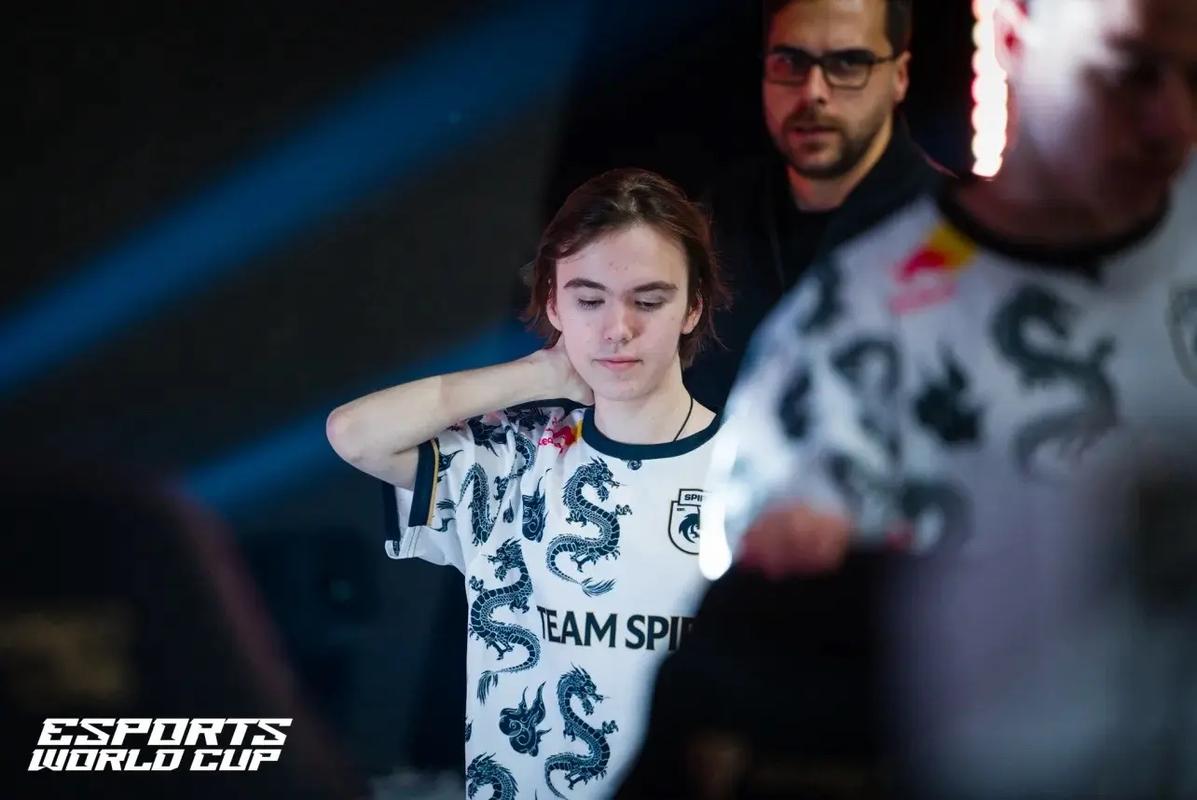 LPL最后一个晋级名额花落谁家？专业解读所有可能