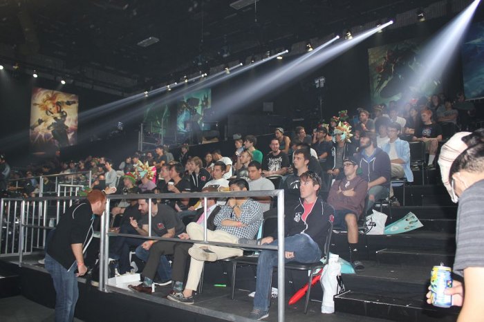 Anyone's Legend 将面对 T1 争夺 MSI 2025 总决赛的最后一个名额